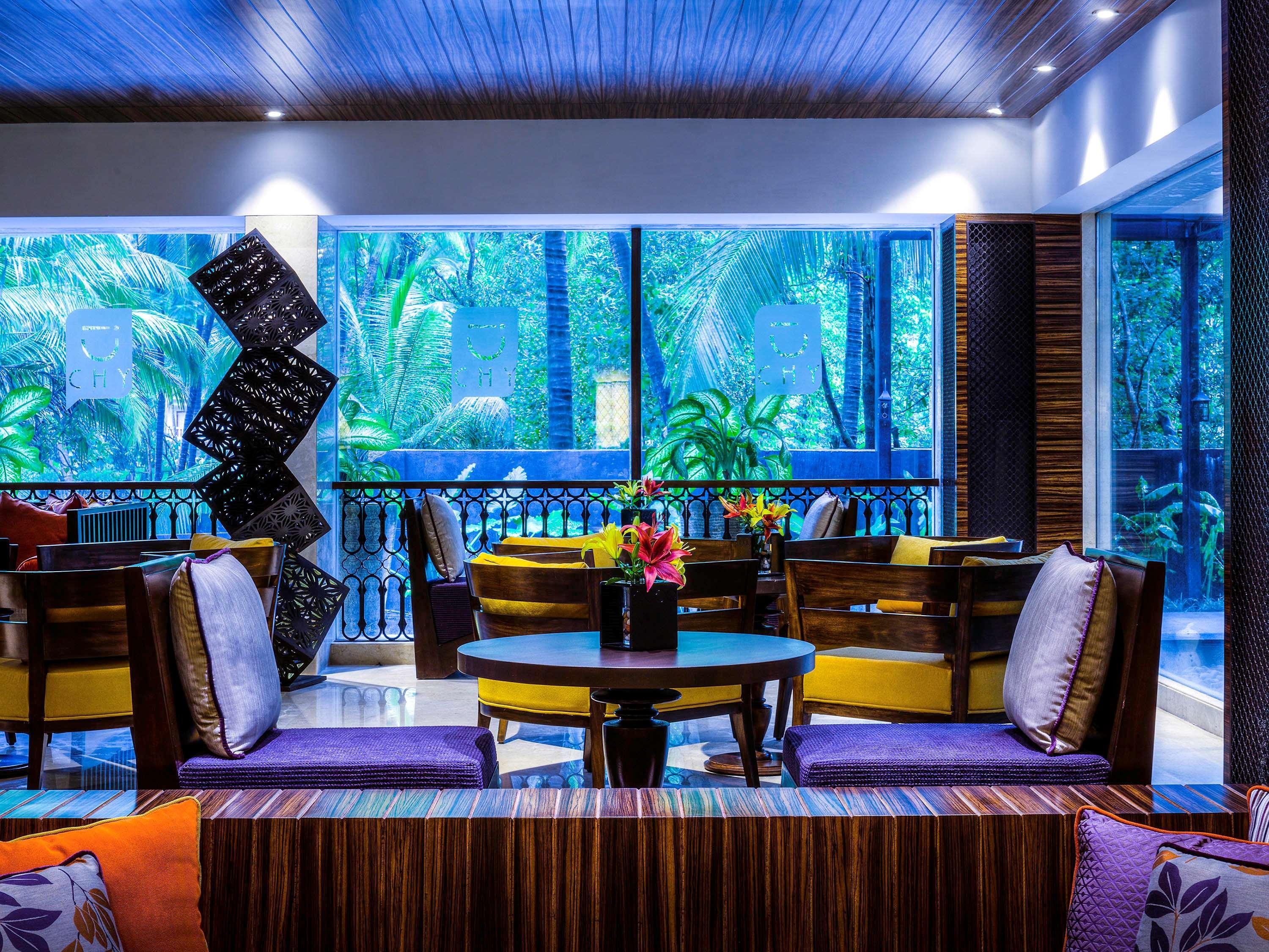 Novotel Goa Resort & Spa Candolim Esterno foto The lobby of the W Bali