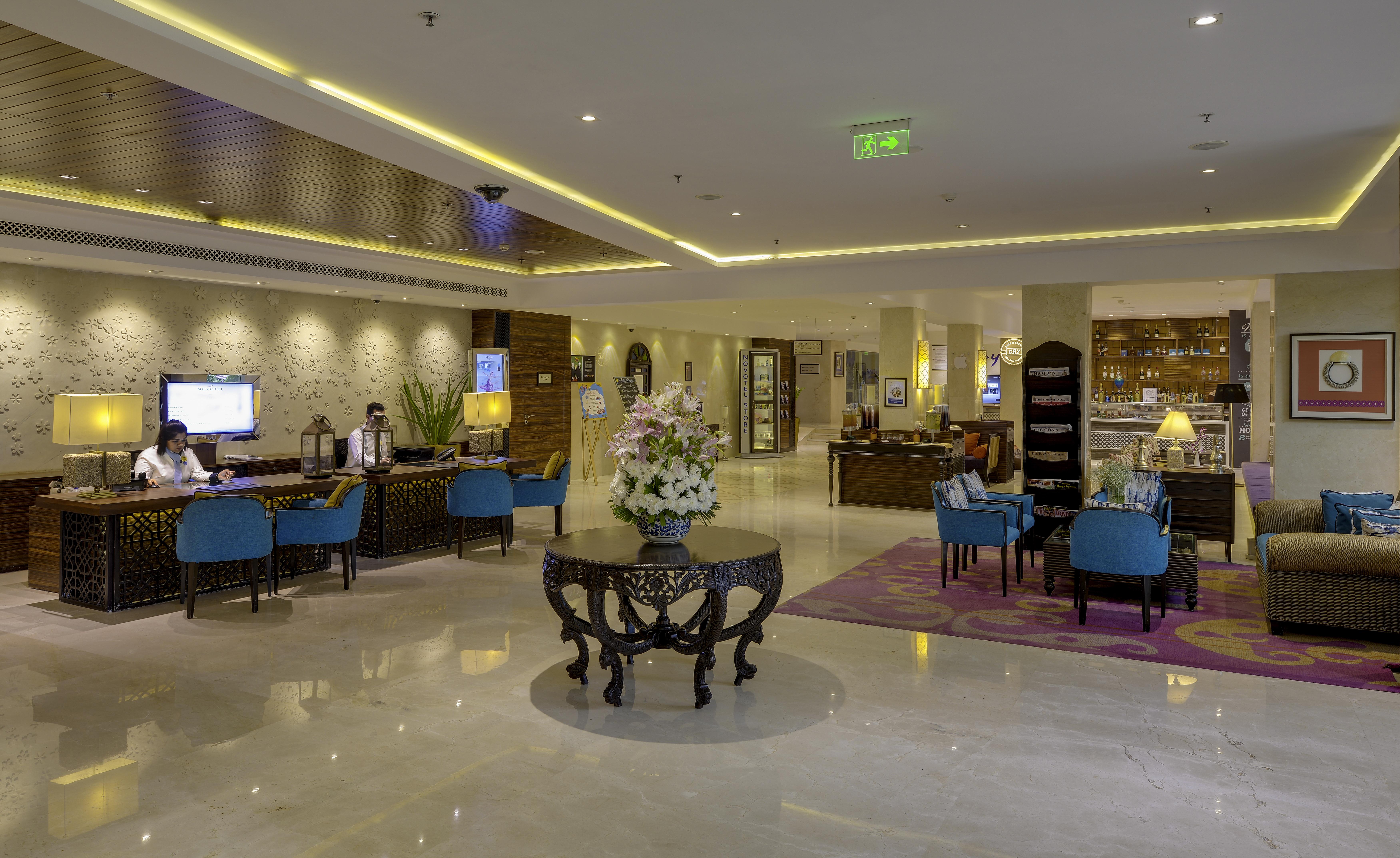 Novotel Goa Resort & Spa Candolim Esterno foto The lobby of the hotel